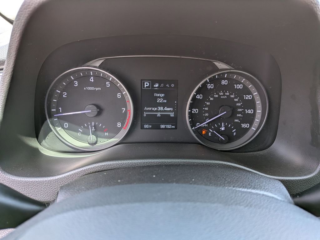 Used 2018 Hyundai Elantra Value Edition image 12