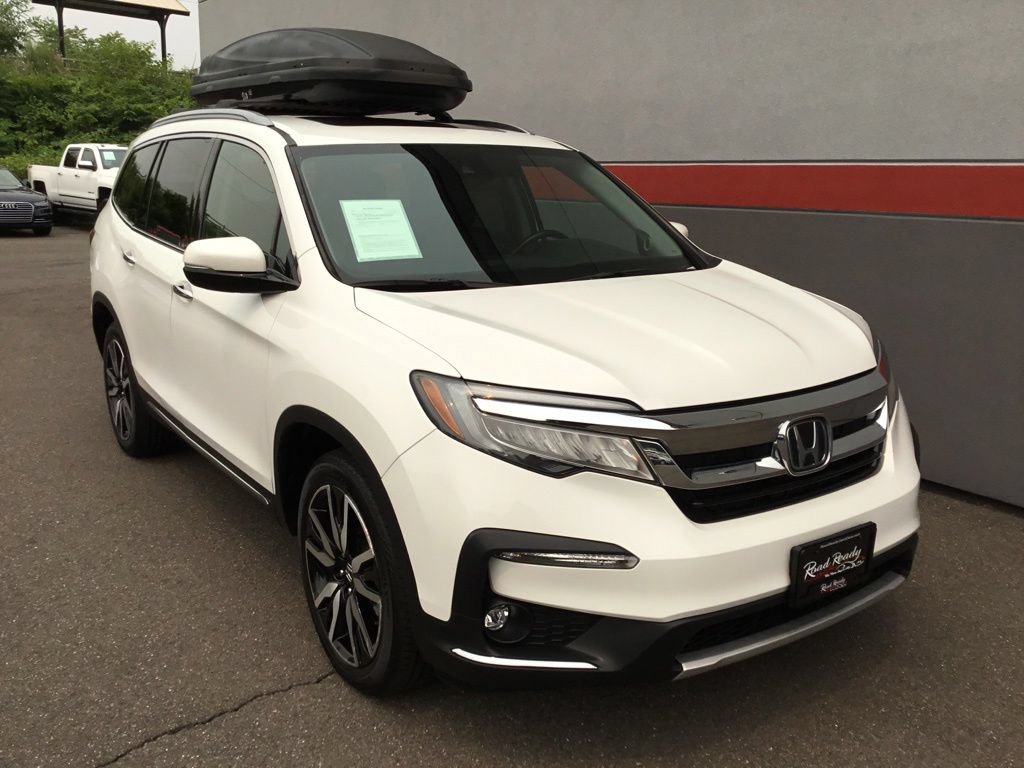 Used 2021 Honda Pilot Touring image 2