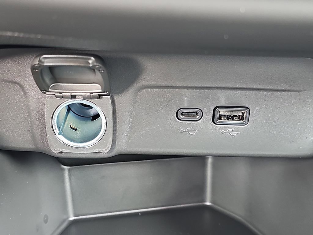 New 2026 Chevrolet Trax LS w/ LS Convenience Package image 24