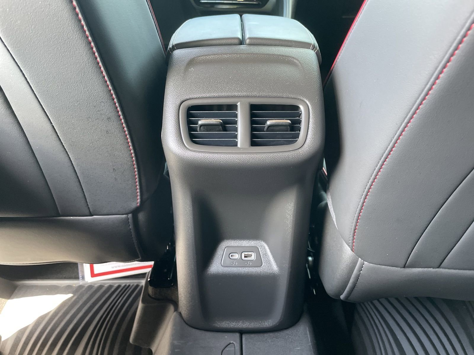 Used 2023 Buick Envision Essence w/ Sport Touring Package image 26