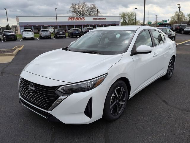 Used 2025 Nissan Sentra SV image 3