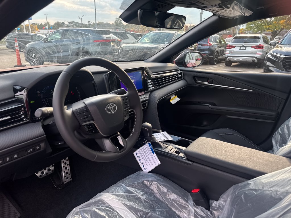 New 2026 Toyota Camry SE AWD/4WD image 13