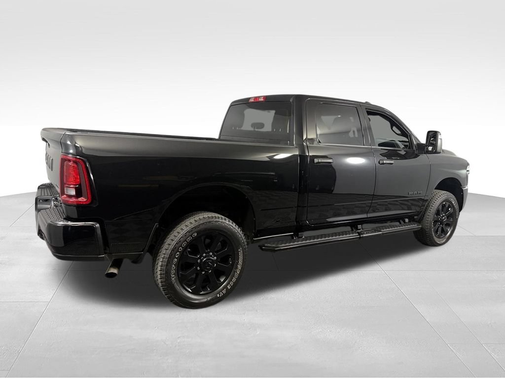 Used 2025 RAM 2500 Big Horn AWD/4WD image 7