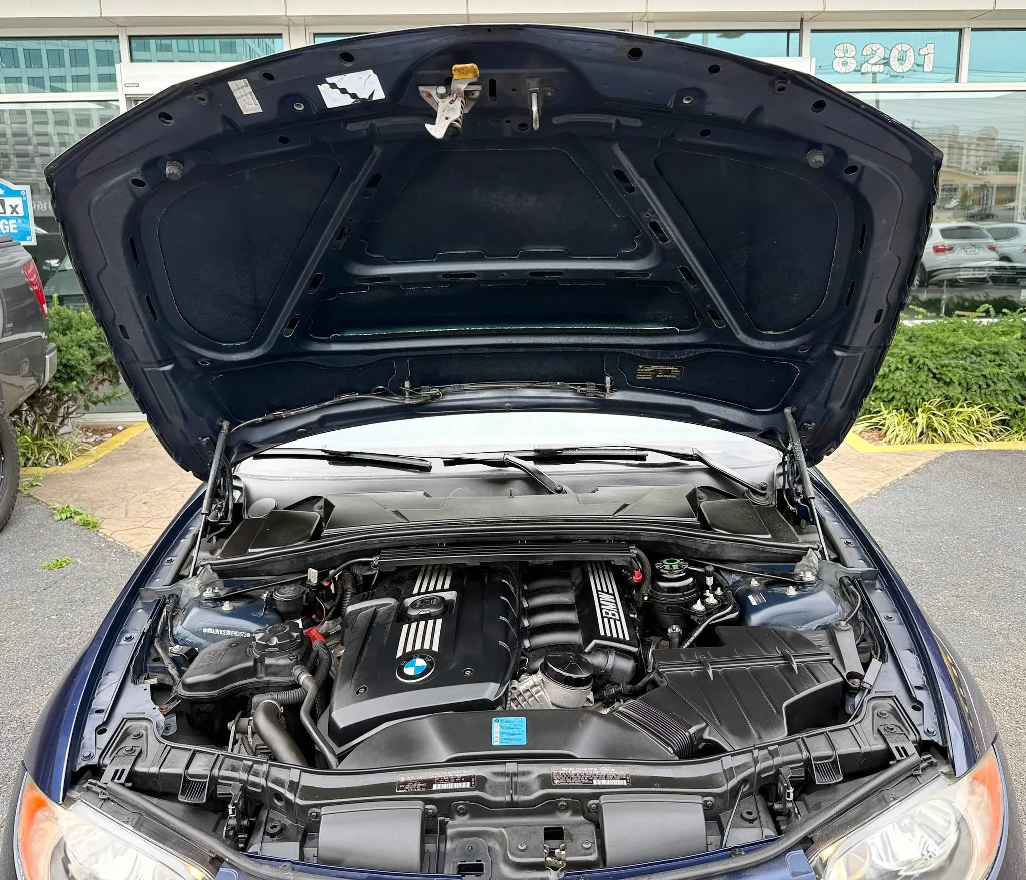 Used 2011 BMW 128i Convertible RWD image 40