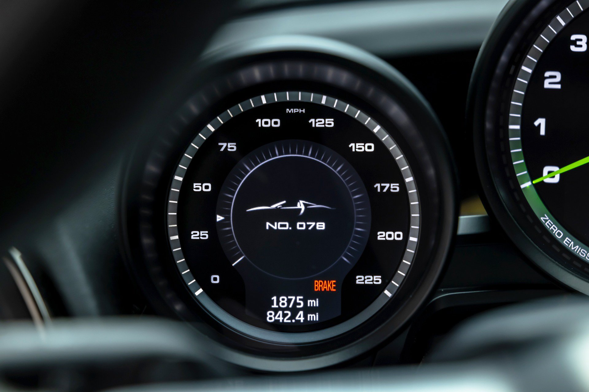 Used 2015 Porsche 918 Spyder AWD/4WD image 37