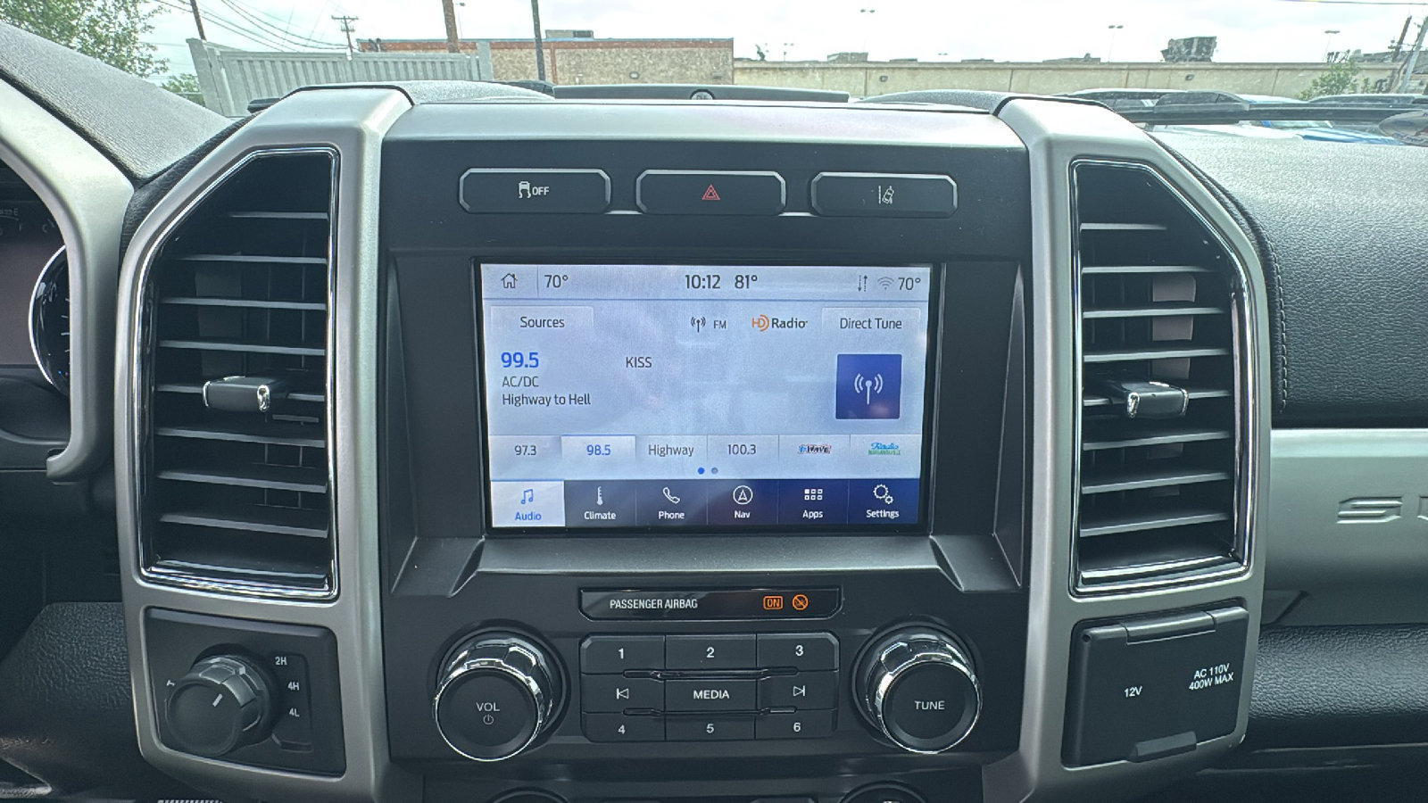 Used 2020 Ford F250 Lariat w/ Chrome Package AWD/4WD image 17