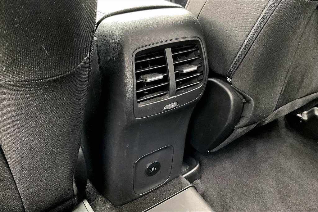 Certified 2023 Ford Escape Active w/ Cold Weather Package FWD image 33