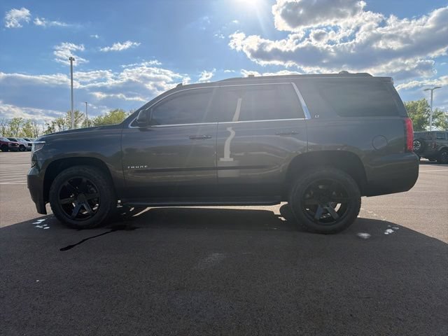 Used 2017 Chevrolet Tahoe LT w/ Luxury Package AWD/4WD image 15