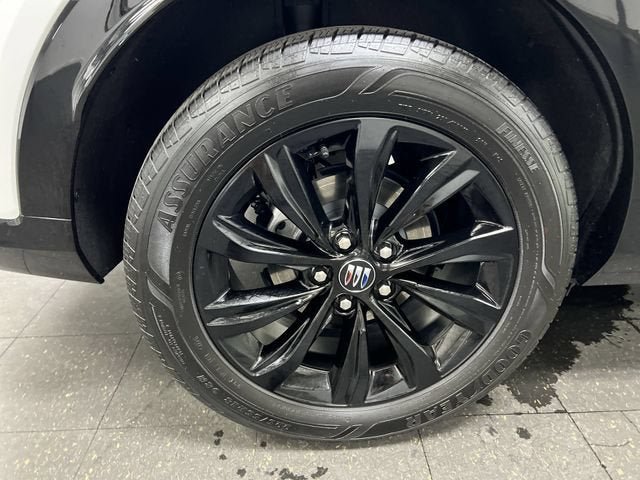 Certified 2026 Buick Envista Sport Touring w/ Convenience I Package FWD image 32