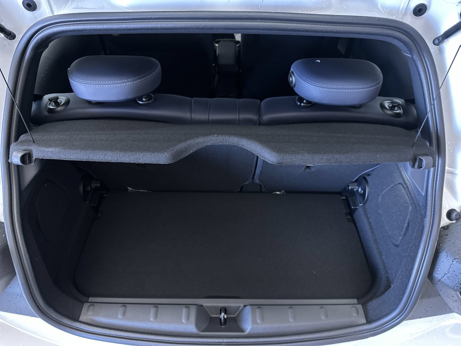New 2026 MINI Cooper 2-Door Hardtop FWD image 24