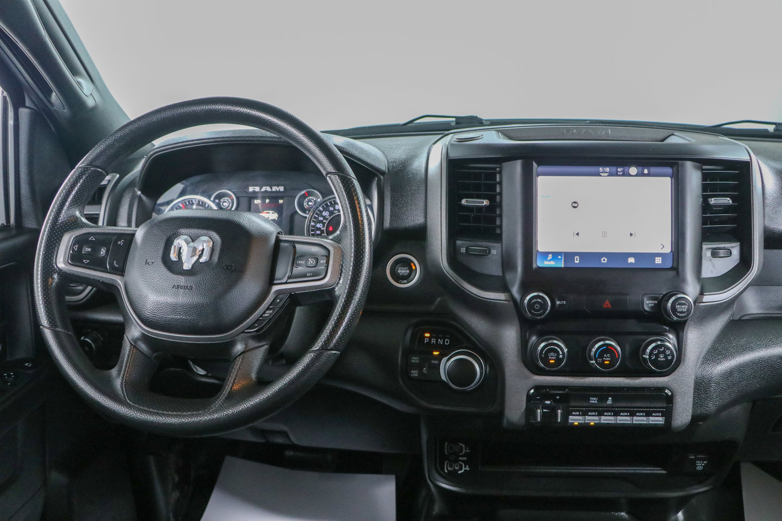 Used 2024 RAM 2500 Tradesman w/ Chrome Appearance Group AWD/4WD image 19