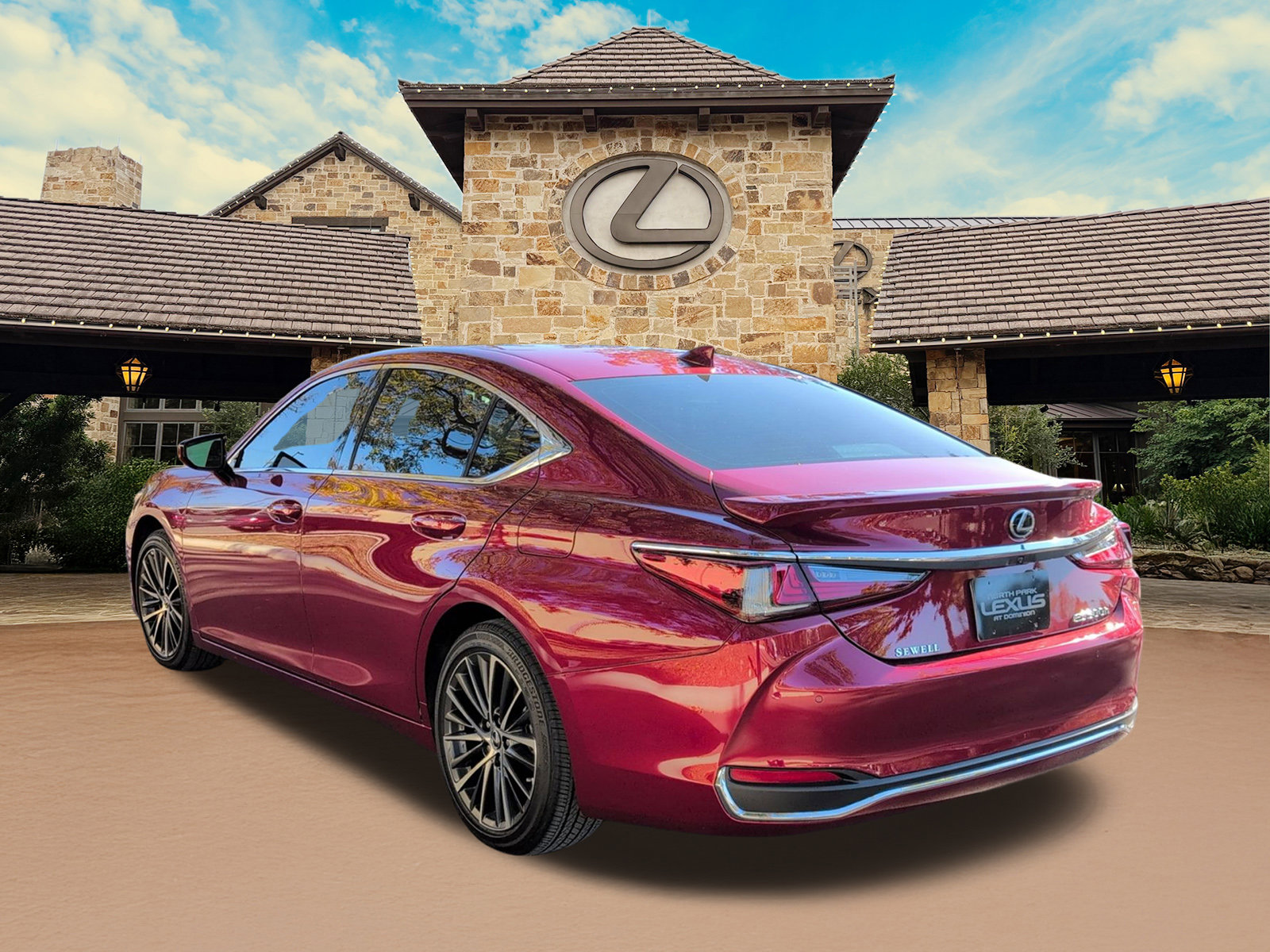 Certified 2025 Lexus ES 300h w/ Premium Package image 3