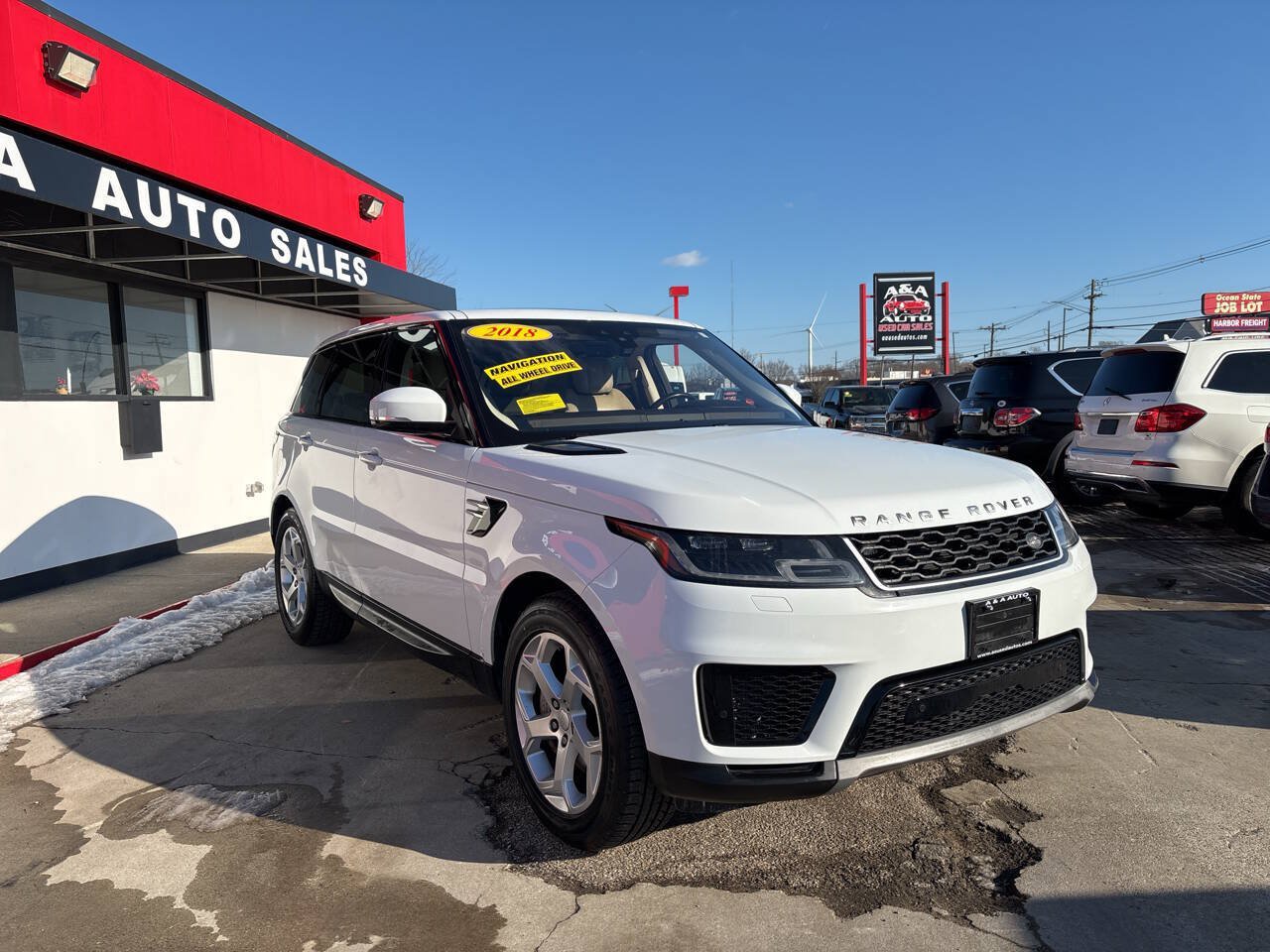 Used 2018 Land Rover Range Rover Sport SE AWD/4WD image 11