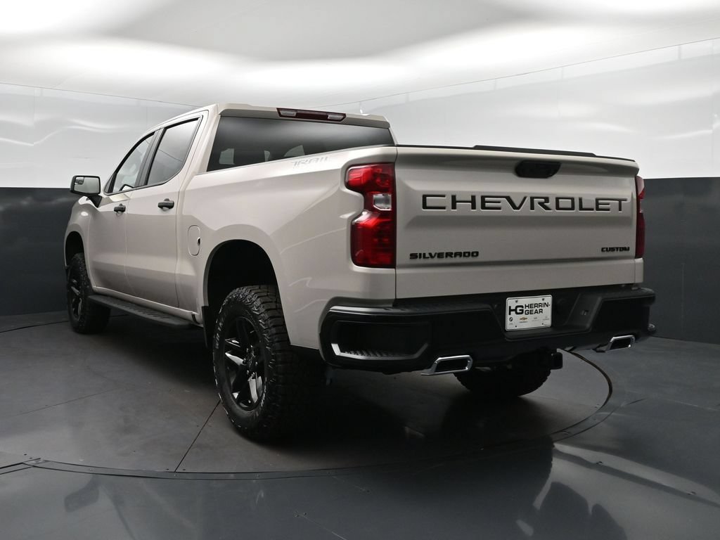 New 2026 Chevrolet Silverado 1500 Custom Trail Boss w/ LPO, Dark Essentials Package AWD/4WD image 5