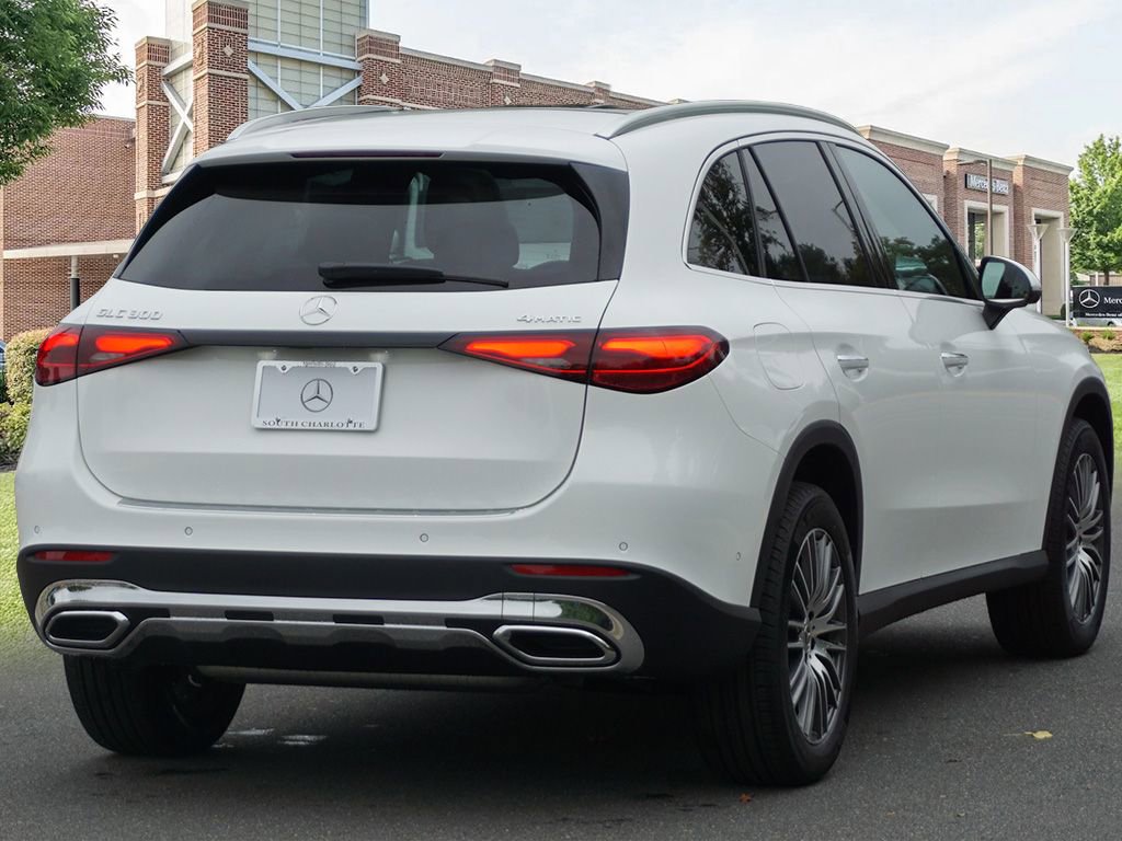 New 2026 Mercedes-Benz GLC 300 4MATIC image 6