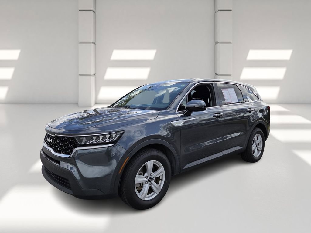 Used 2022 Kia Sorento LX image 8