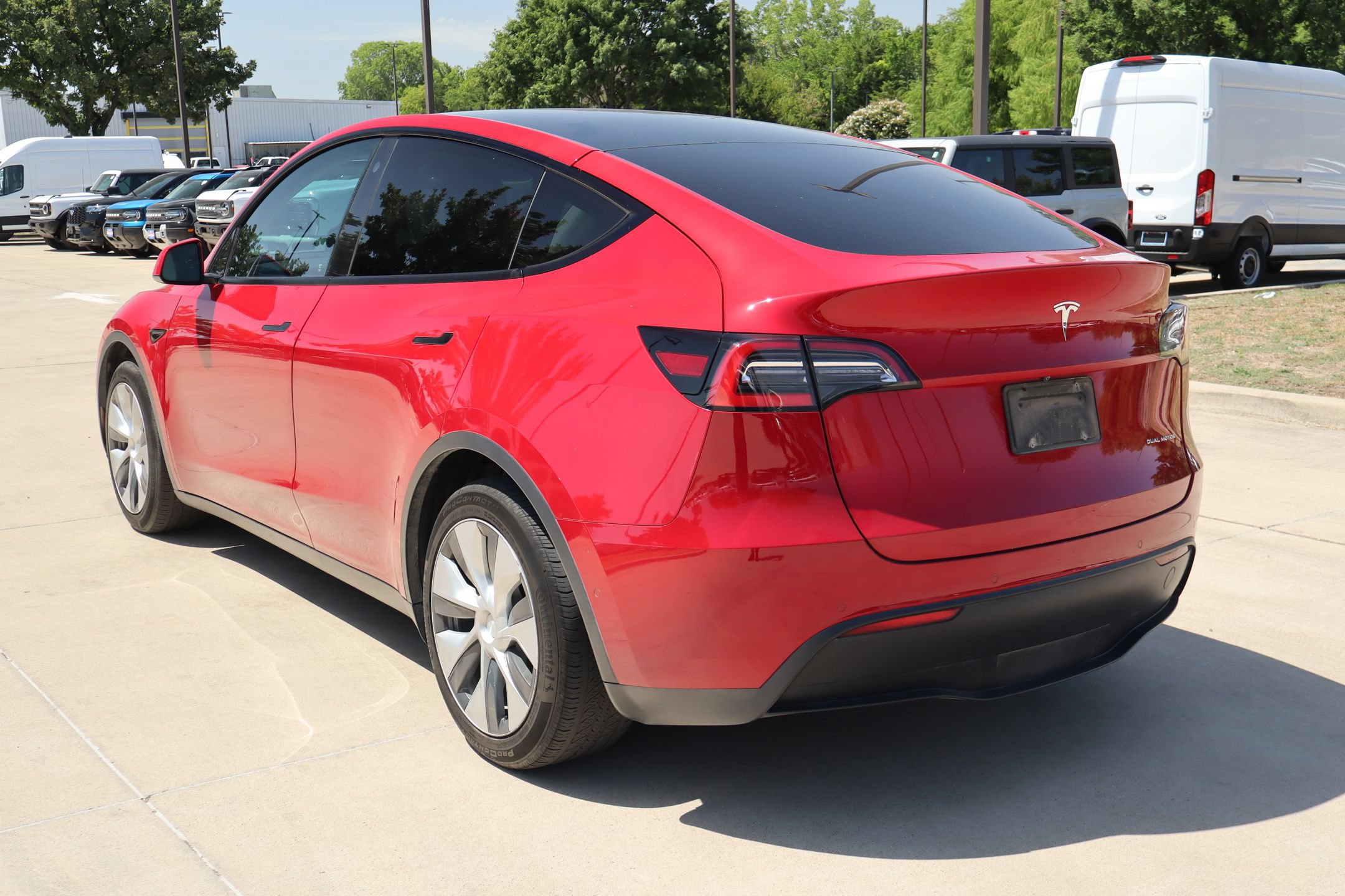 Used 2021 Tesla Model Y Long Range AWD/4WD image 4