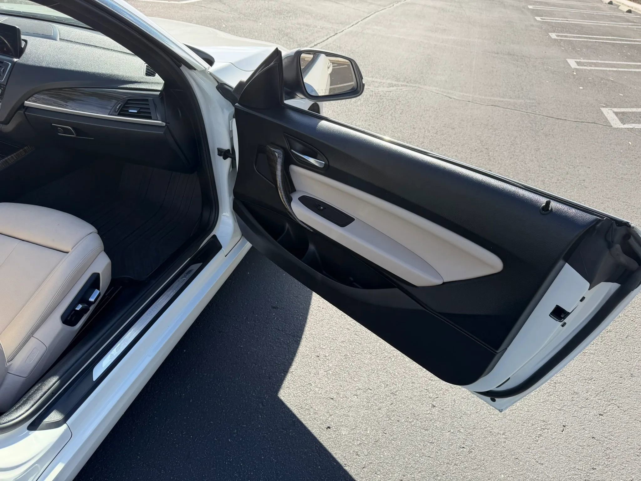 Used 2017 BMW 230i Convertible RWD image 14