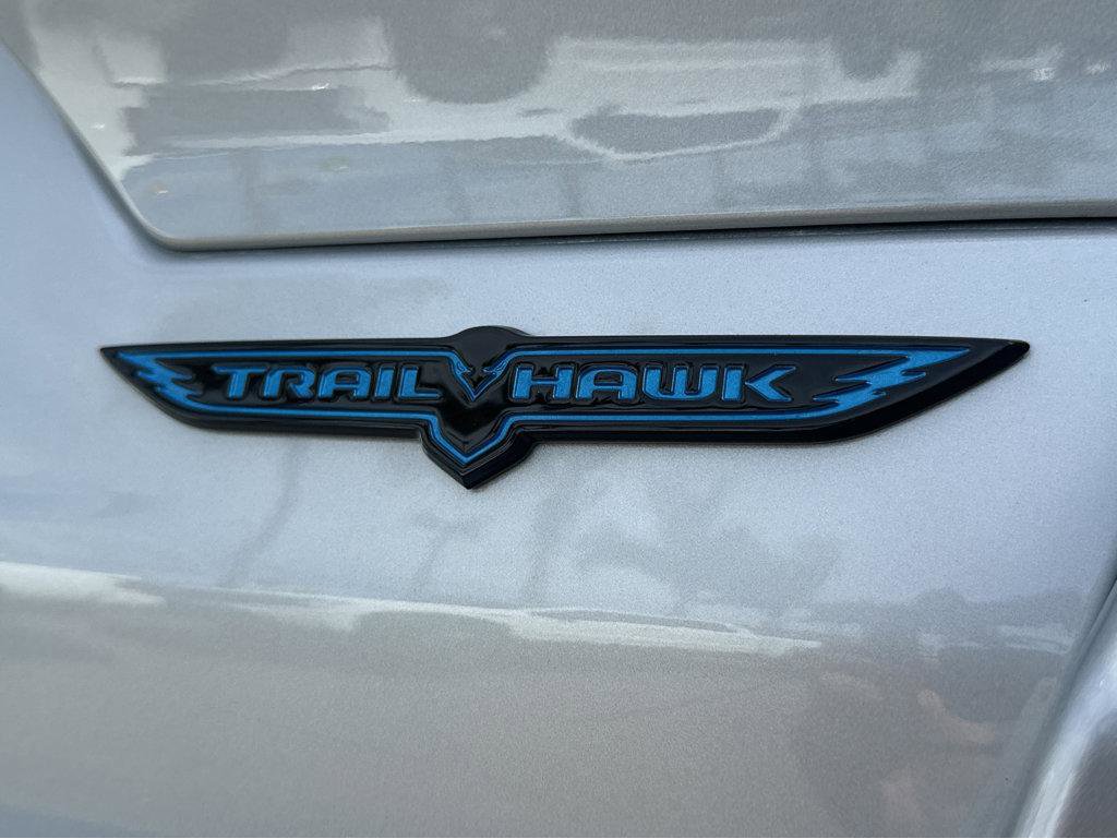 Used 2022 Jeep Grand Cherokee Trailhawk w/ Advanced Protech Group II image 43