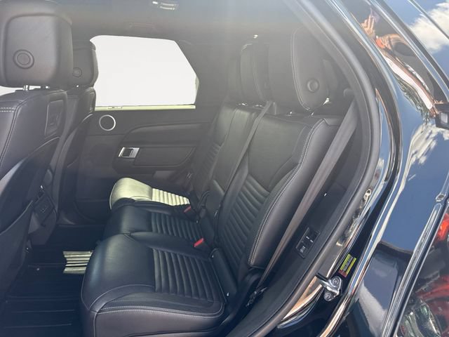 Used 2021 Land Rover Discovery S R-Dynamic AWD/4WD image 13