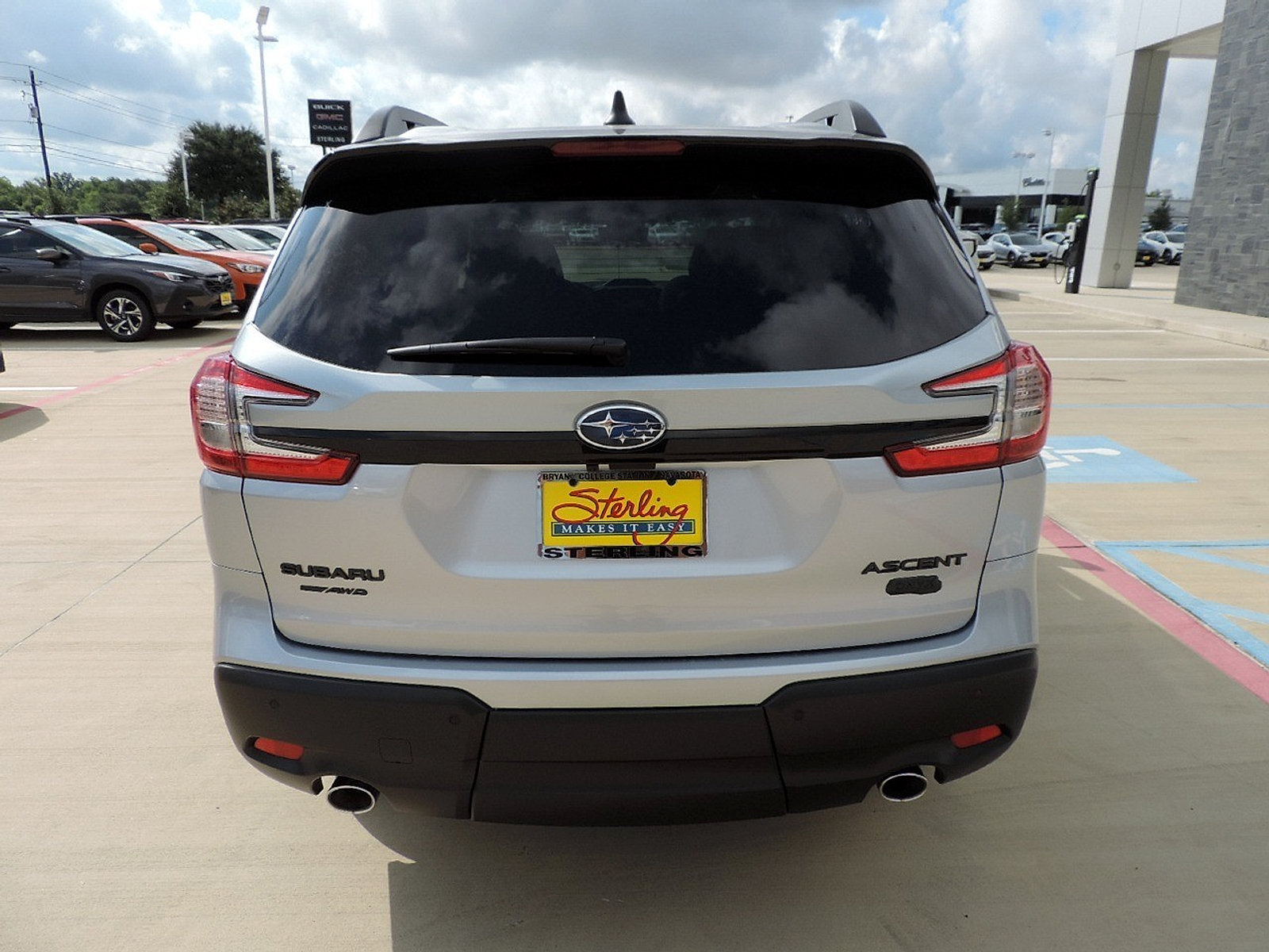 Certified 2025 Subaru Ascent Bronze Edition AWD/4WD image 6