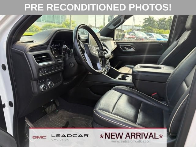 Used 2021 GMC Yukon XL SLT w/ Rear Media and Nav Package AWD/4WD image 24
