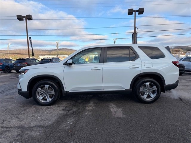 New 2025 Honda Pilot EX-L image 3