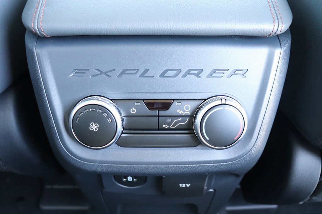 New 2026 Ford Explorer Active image 24