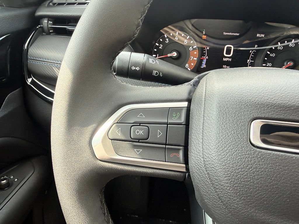 New 2026 Jeep Compass Latitude AWD/4WD image 14