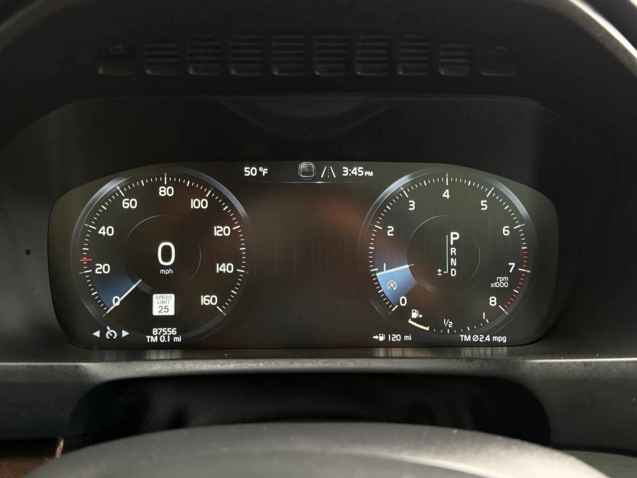 Used 2016 Volvo XC90 T6 Momentum w/ Protection Package Plus image 29