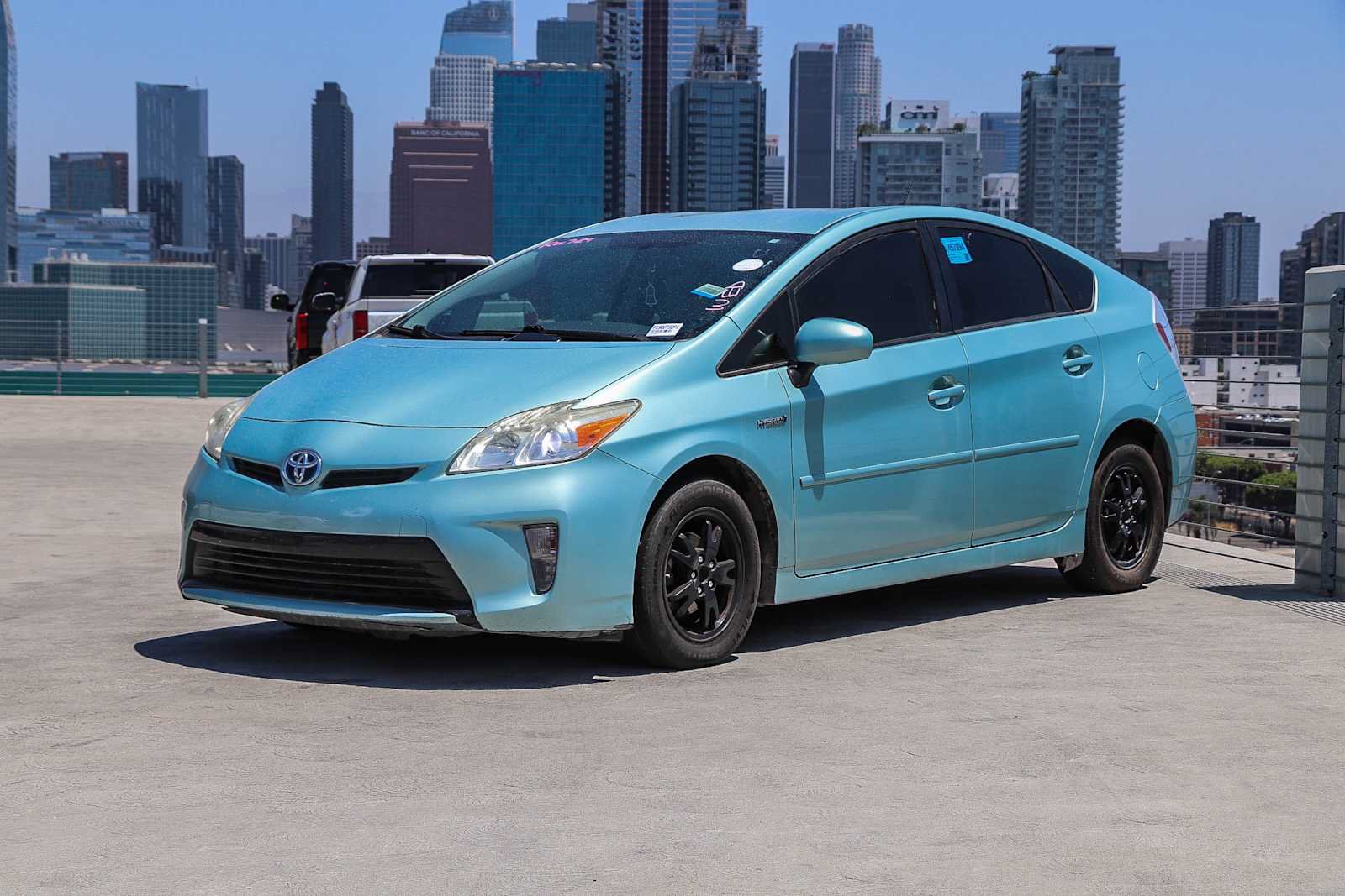 Used 2015 Toyota Prius Two FWD image 1