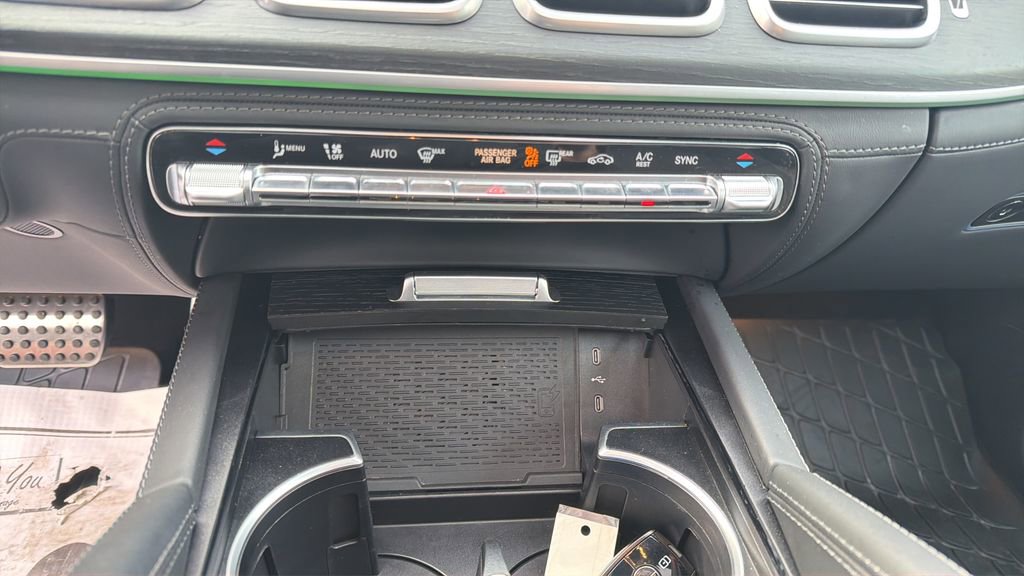 Used 2025 Mercedes-Benz GLE 53 AMG GLE 53 AMG image 35