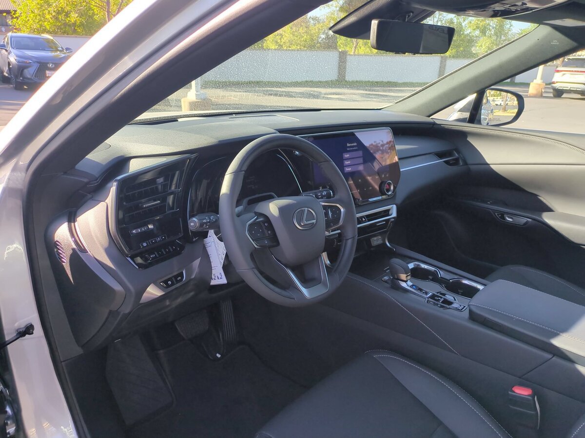 New 2026 Lexus RX 350 w/ Convenience Package AWD/4WD image 12