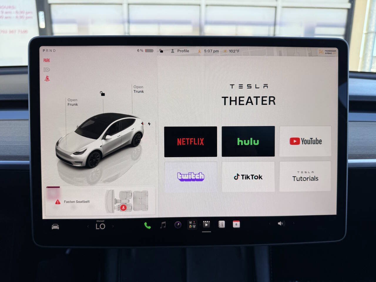 Used 2023 Tesla Model Y Long Range AWD/4WD image 18