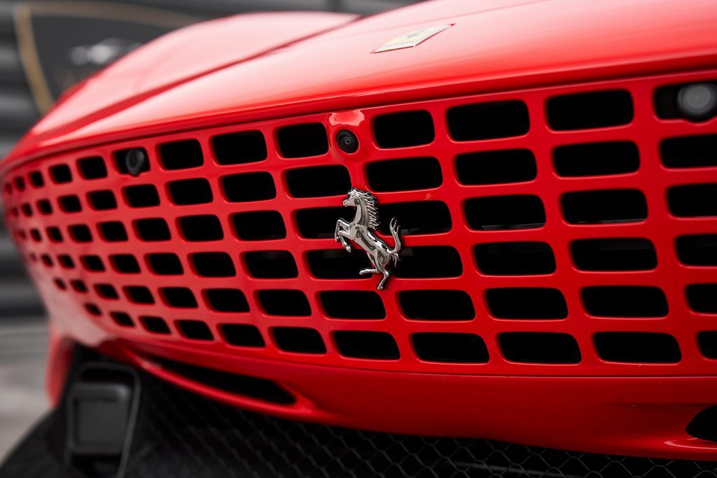Used 2023 Ferrari Roma image 7