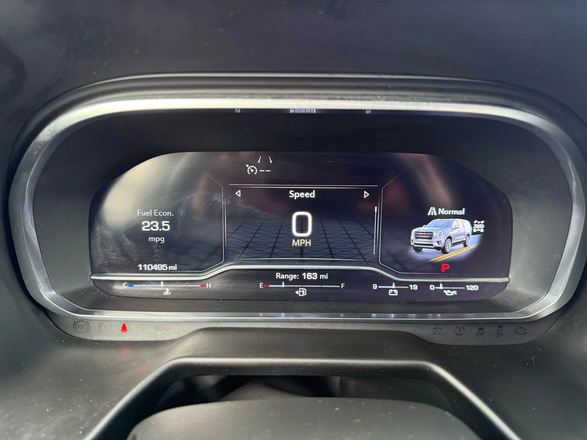 Used 2022 GMC Yukon XL SLT w/ SLT Luxury Package image 26