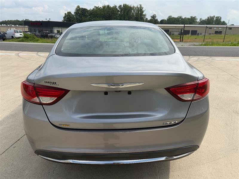 Used 2017 Chrysler 200 Limited w/ Driver Assist Package FWD image 6