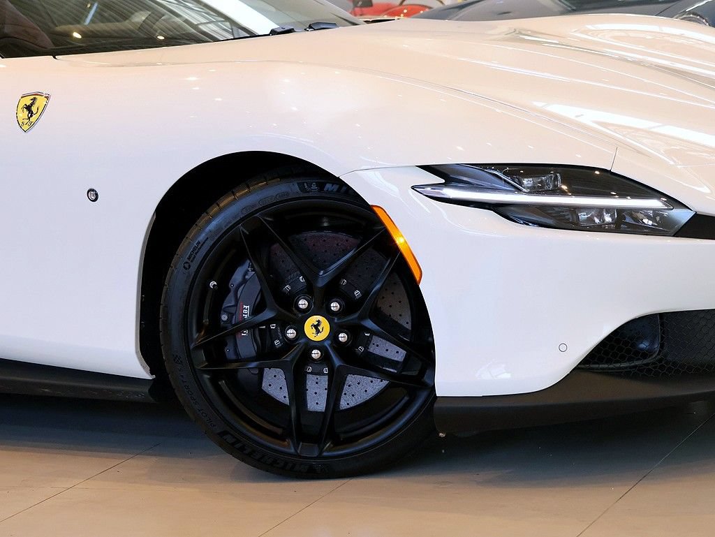 Used 2021 Ferrari Roma RWD image 67