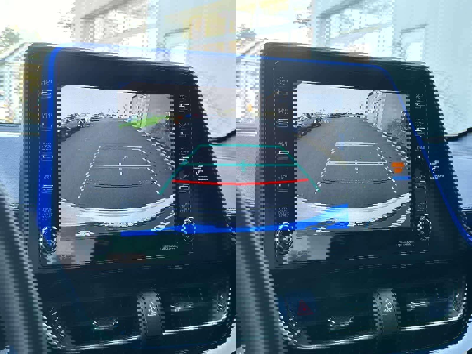 Used 2021 Toyota C-HR XLE image 18