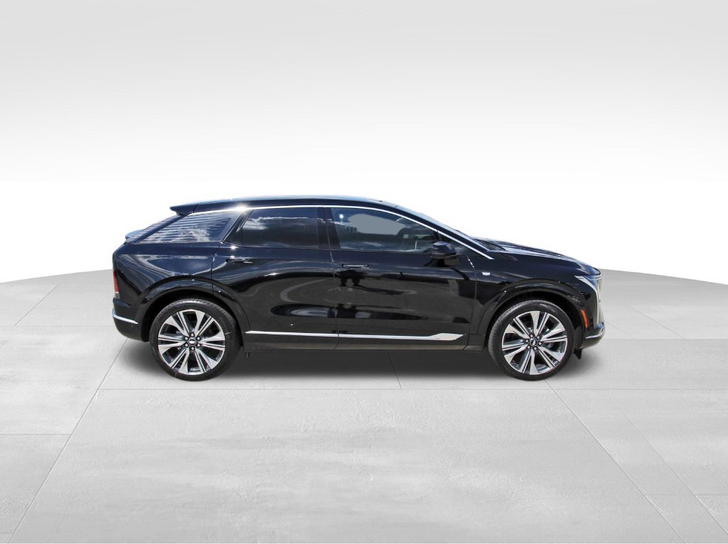New 2027 Cadillac Optiq Premium Luxury AWD/4WD image 5