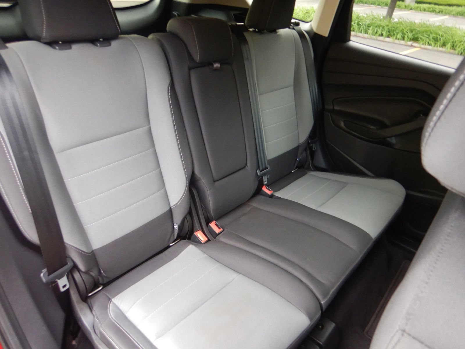 Used 2016 Ford Escape SE w/ Equipment Group 201A AWD/4WD image 22