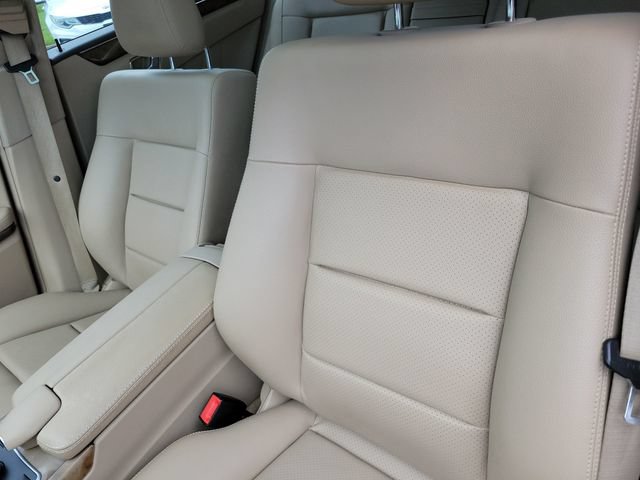 Used 2010 Mercedes-Benz E 350 Sedan w/ Premium 1 Pkg image 14