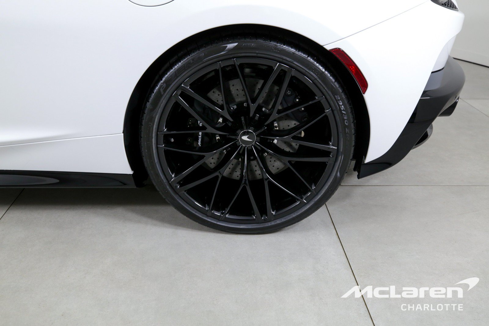 Used 2025 McLaren GTS RWD image 29