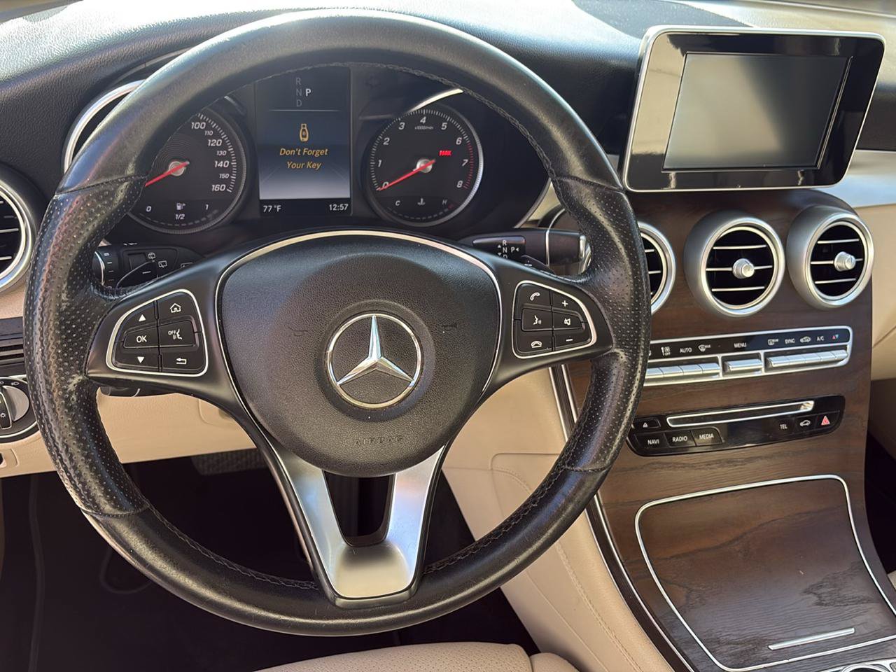 Used 2019 Mercedes-Benz GLC 300 image 10