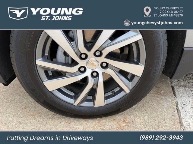 Used 2024 Chevrolet Equinox LT w/ LPO, Floor Liner Package AWD/4WD image 9