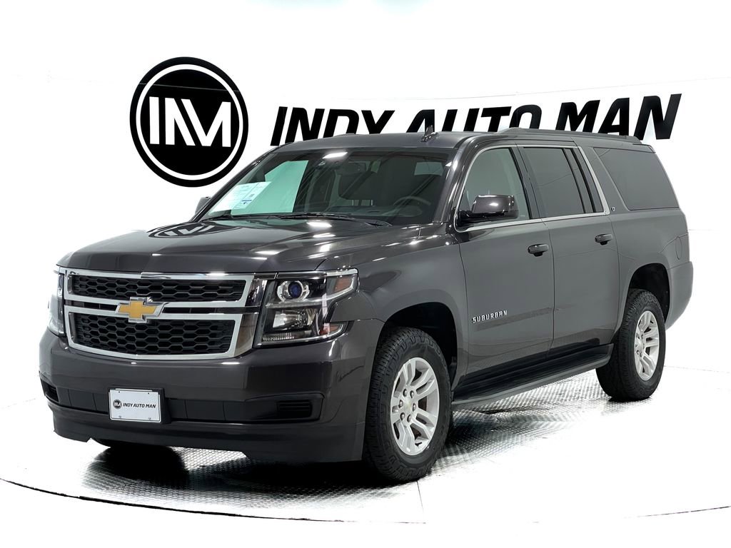 Used 2017 Chevrolet Suburban LT image 8