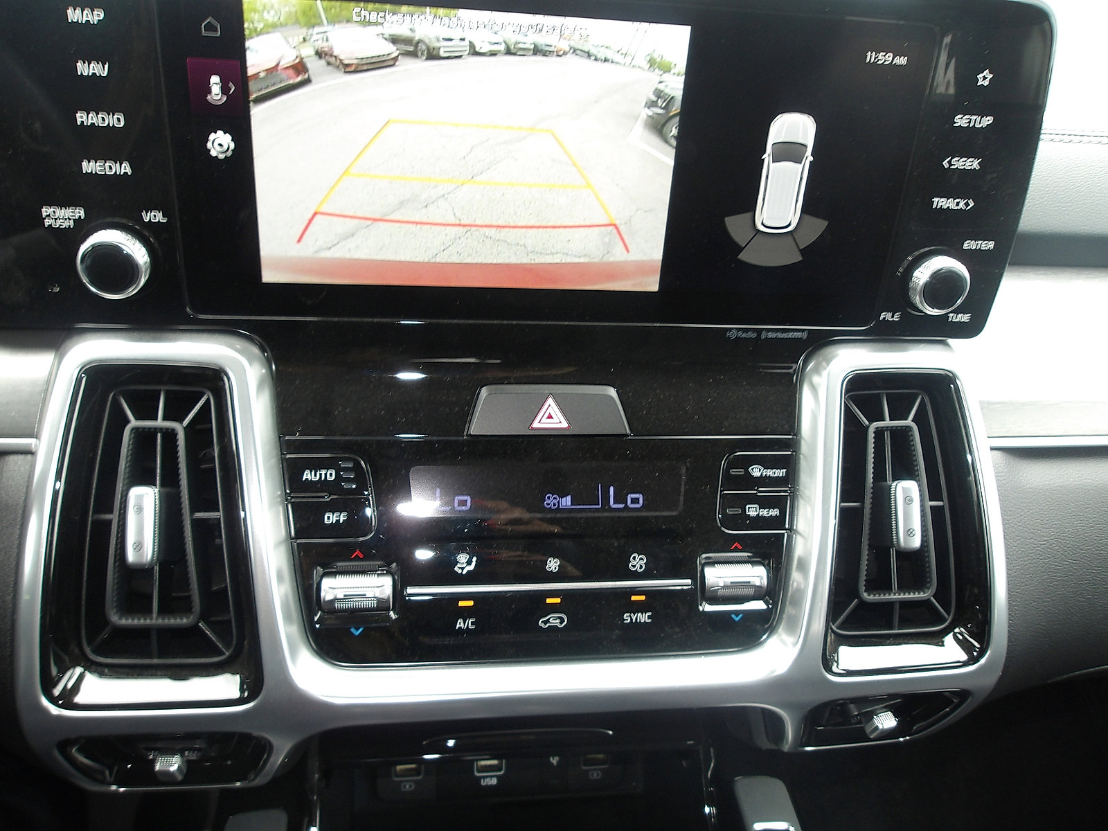 Used 2023 Kia Sorento SX AWD/4WD image 27