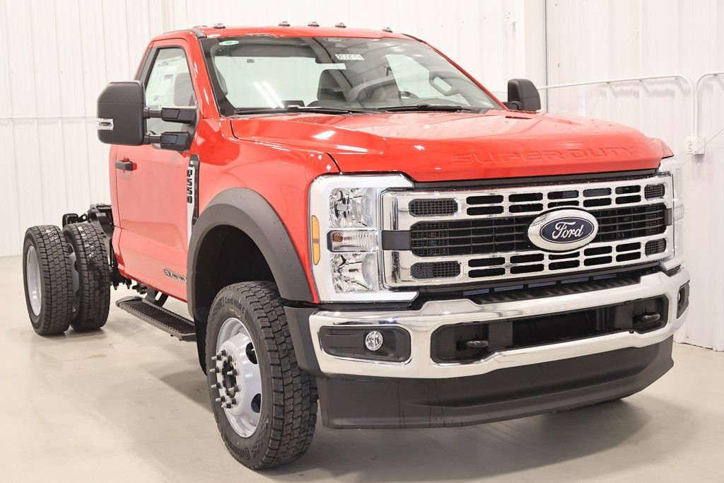 New 2026 Ford F550 4x4 Regular Cab Super Duty image 2