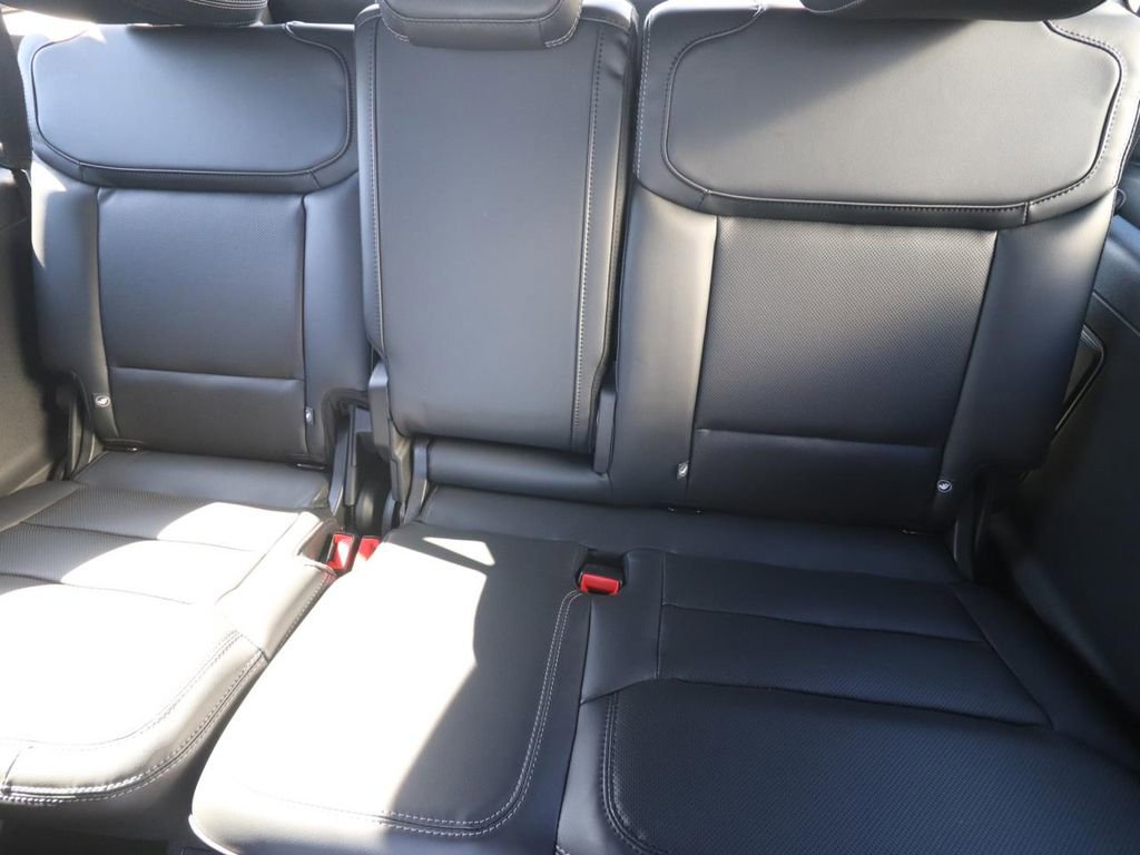 New 2025 Ford Expedition Max Platinum w/ Stealth Performance Package image 17