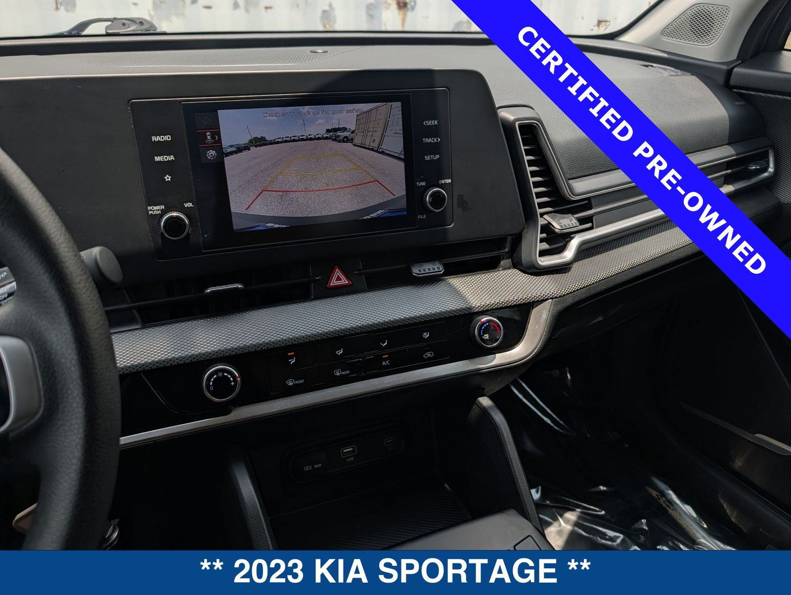 Used 2023 Kia Sportage LX FWD image 31